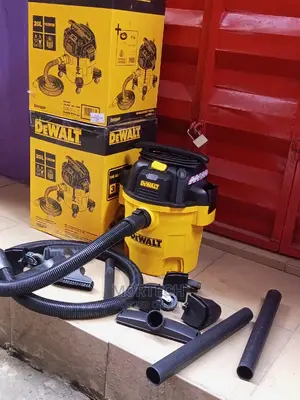 The Dewaltdxv20p Professional Wet Dry Vacuum Cleaner