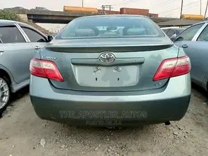 Toyota Camry 2009 Green