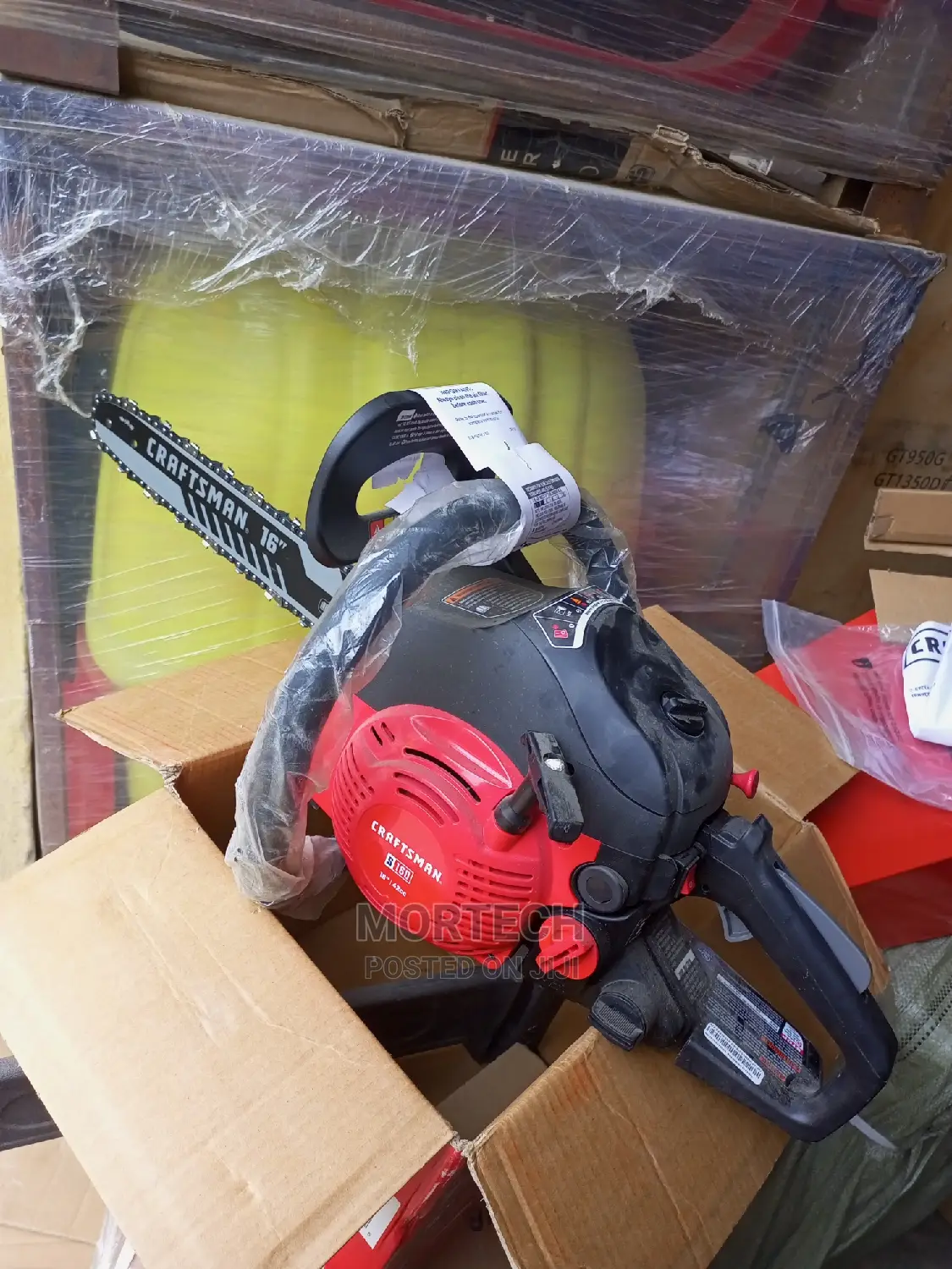 Craftsman Chainsaw With 16-Inch Bar Chain