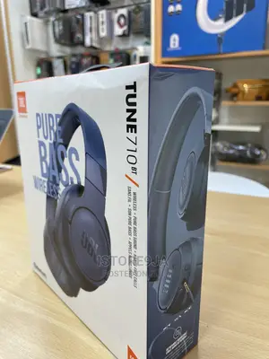 JBL Tune 710