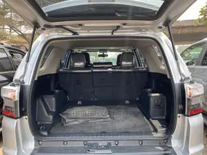 Toyota 4-Runner 2015 Silver