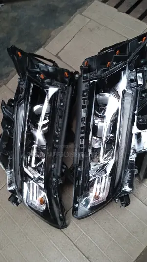 Head Light Prado 2018