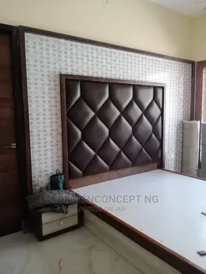 Quality High Back Rest Padded Bedframe.