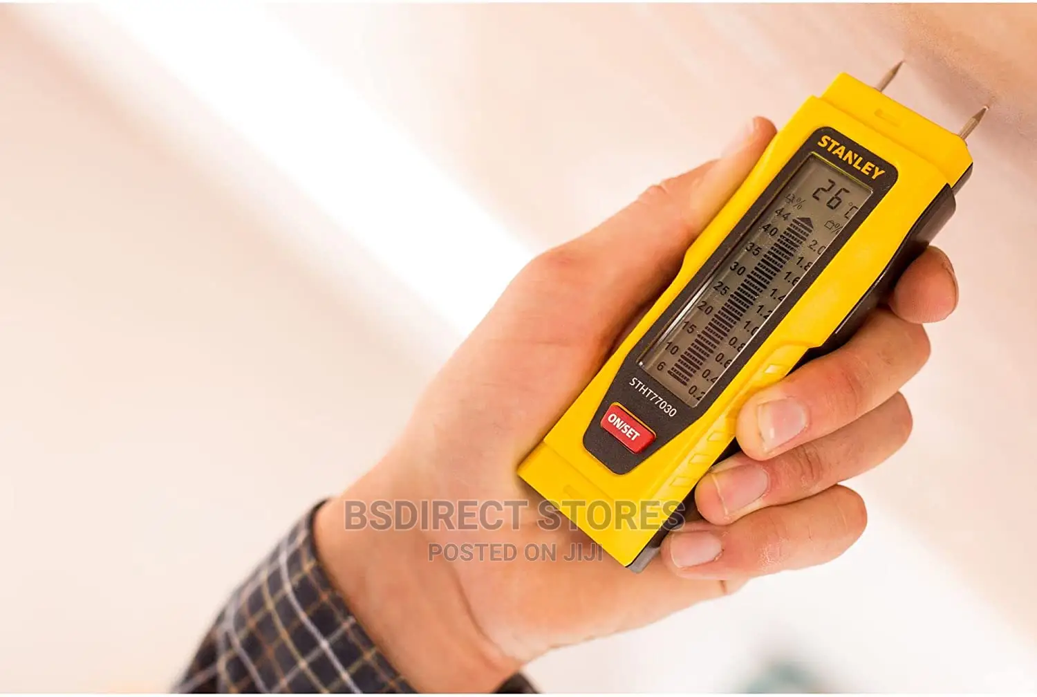 STANLEY Moisture Meter With Two Detection Pins LCD Screen