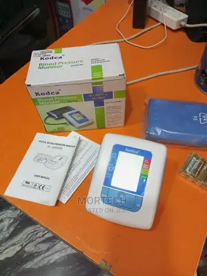 Kodea KXJ-2002DS Auto Inflate Digital Blood Pressure Monitor