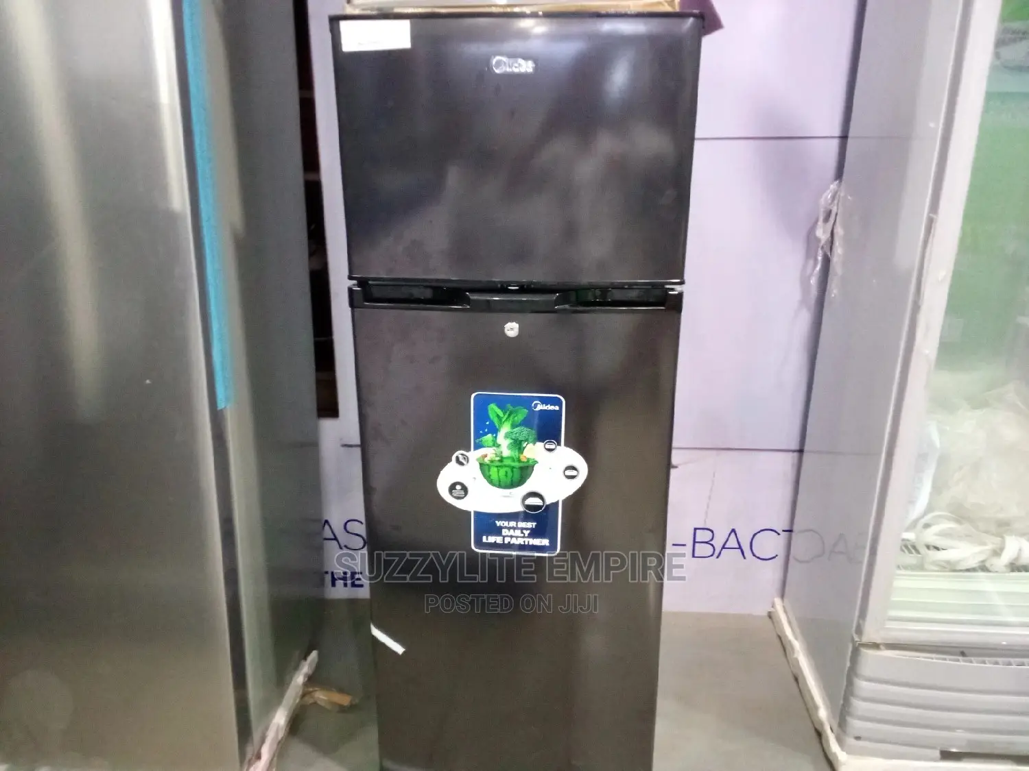 Midea 207 Liters Double Door Refrigerator