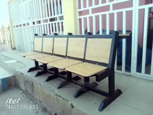 5 Seaters Unique Lecture Hall Table and Chair