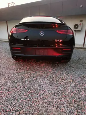 New Mercedes-Benz GLE-Class 2021 Black