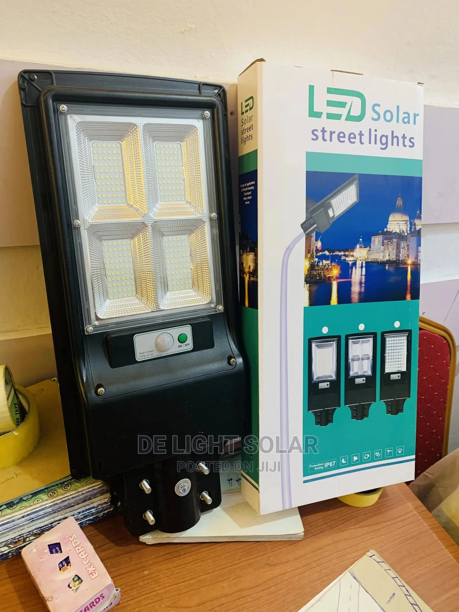 4eyes Solar Street Lights 200watt