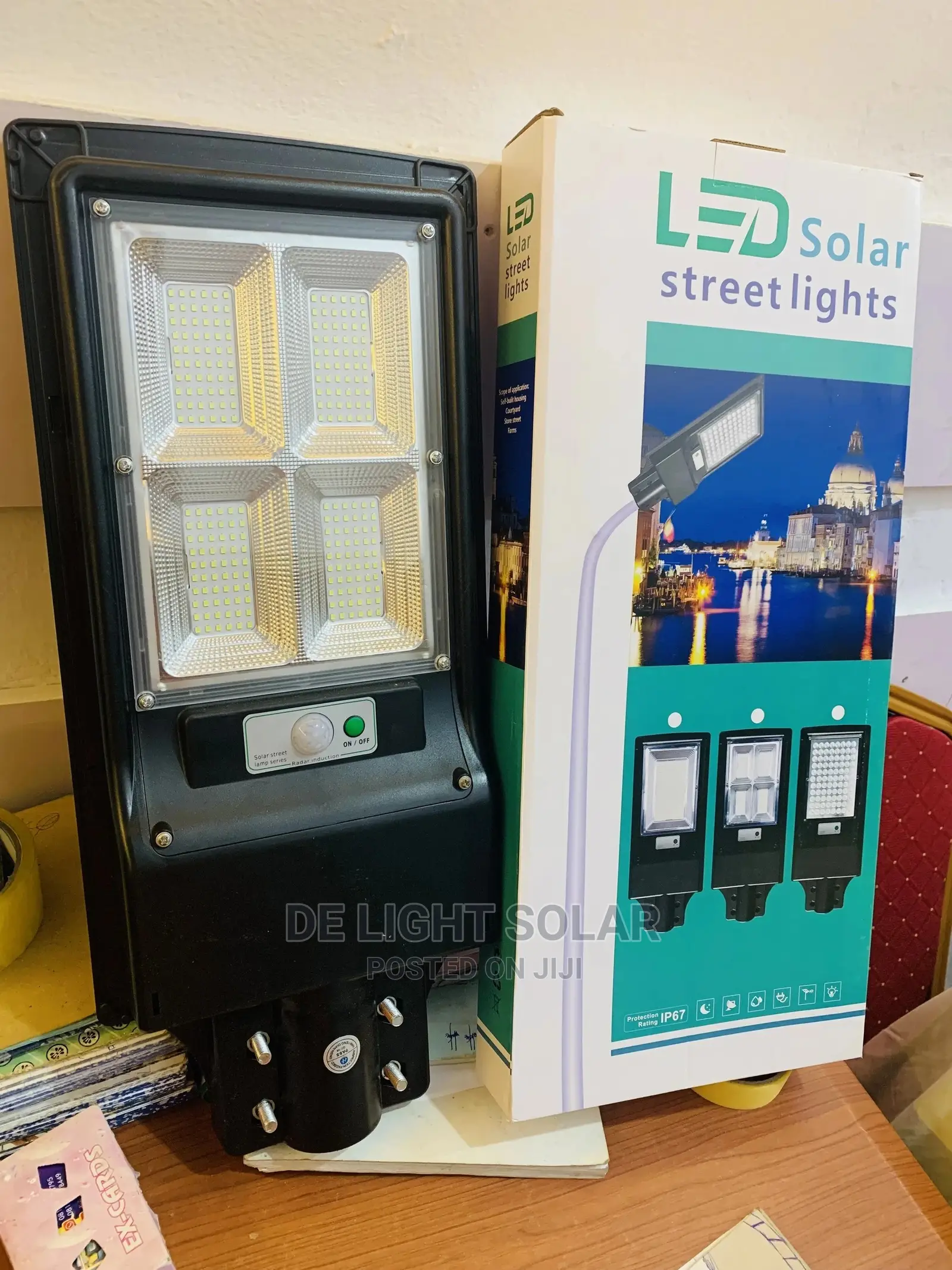 4eyes Solar Street Lights 200watt