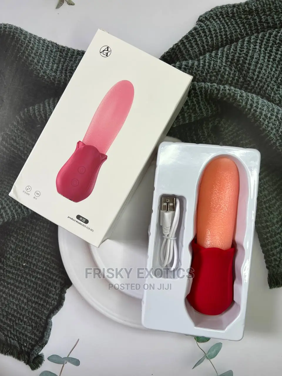 Rose Realistic Tongue Vibrator .