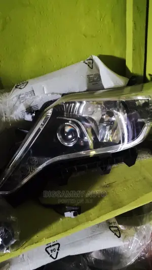 Prado 2014 Headlamp / Headlight
