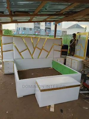 6x6 High Back Rest Bedframe