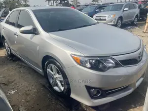 Toyota Camry 2013 Silver
