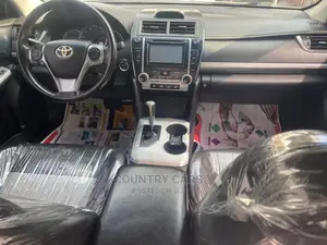 Toyota Camry 2013 Silver