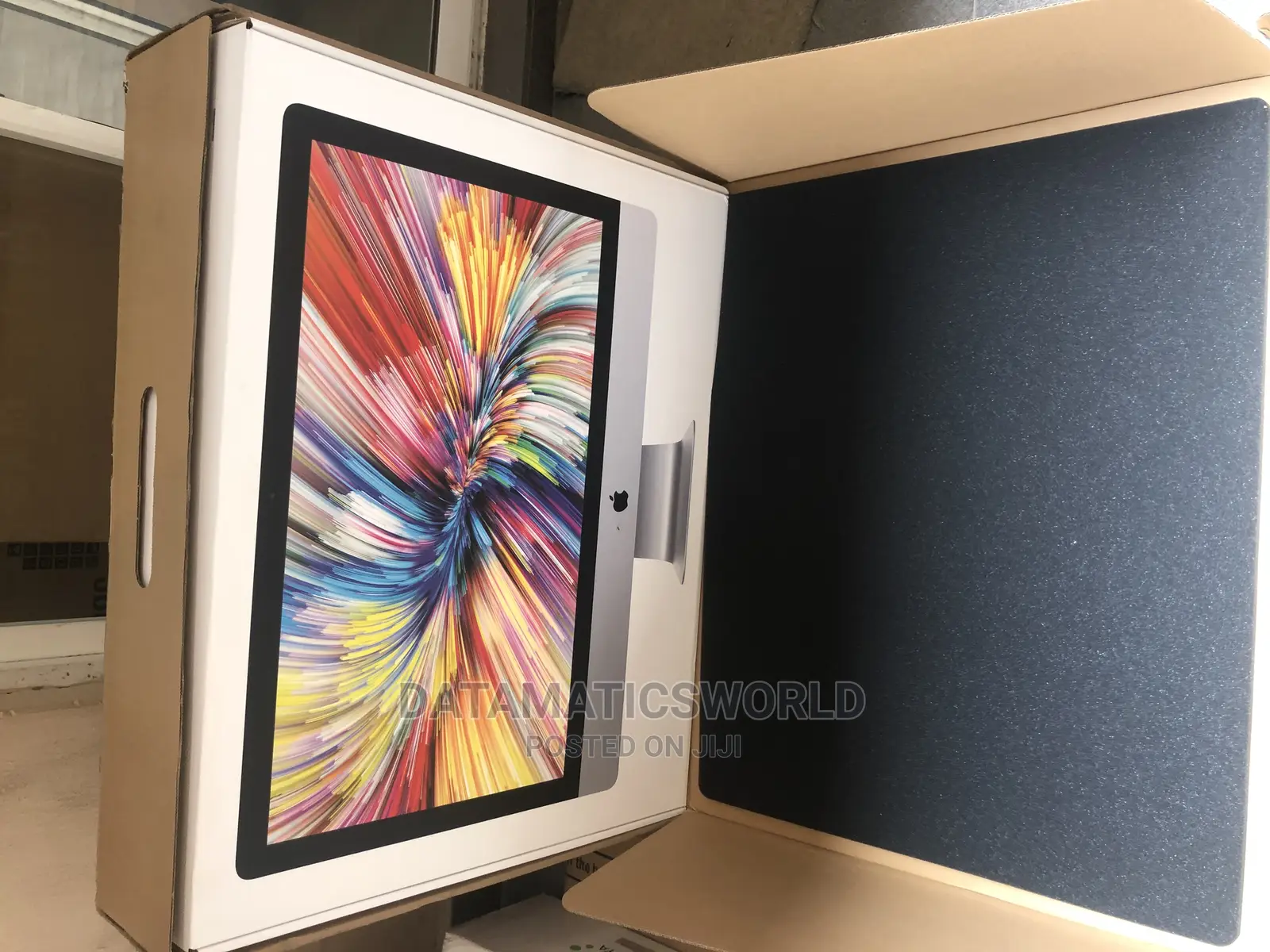 New Desktop Computer Apple iMac 8GB Intel Core I7 SSD 512GB