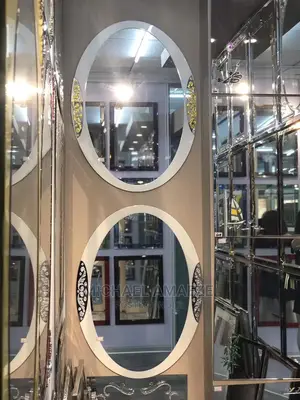 Mirror Egg Shape