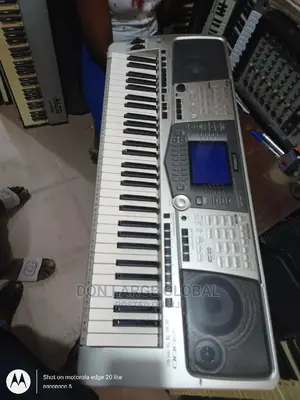 Yamaha Psr2000