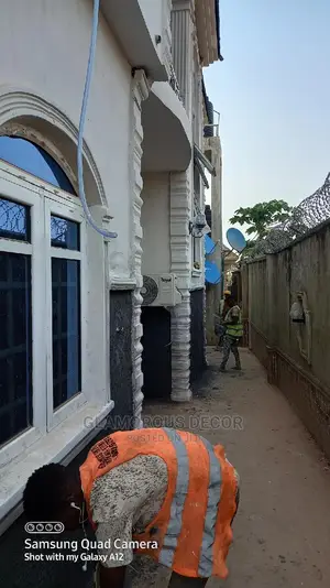 Professional House Paintings/Wall Screeding!/Tyrolean in LEKKI,lagos