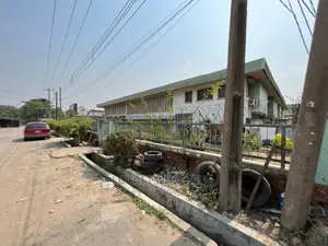 3bdrm Apartment in Avenue, Ikeja for Sale