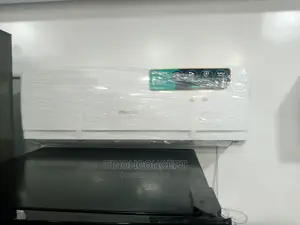 Hisense Inverter AC 1.5hp
