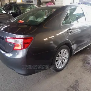 Toyota Camry 2014 Gray