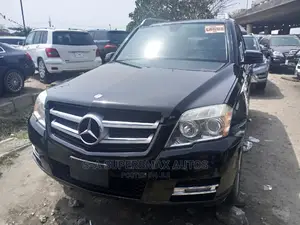 Mercedes-Benz GLK-Class 350 4MATIC 2010 Black