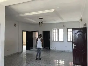 Furnished 2bdrm Apartment in Sabo Yaba for rent