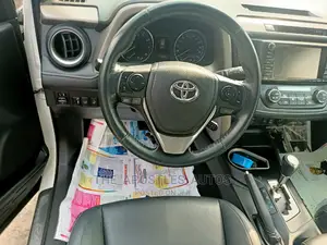 Toyota RAV4 2015 White