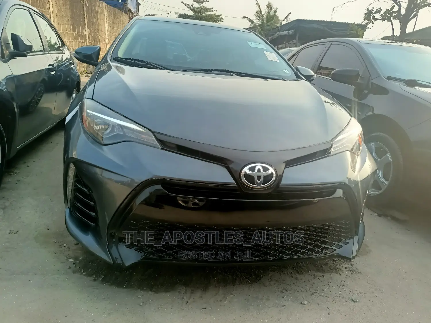 Toyota Corolla 2017 Gray