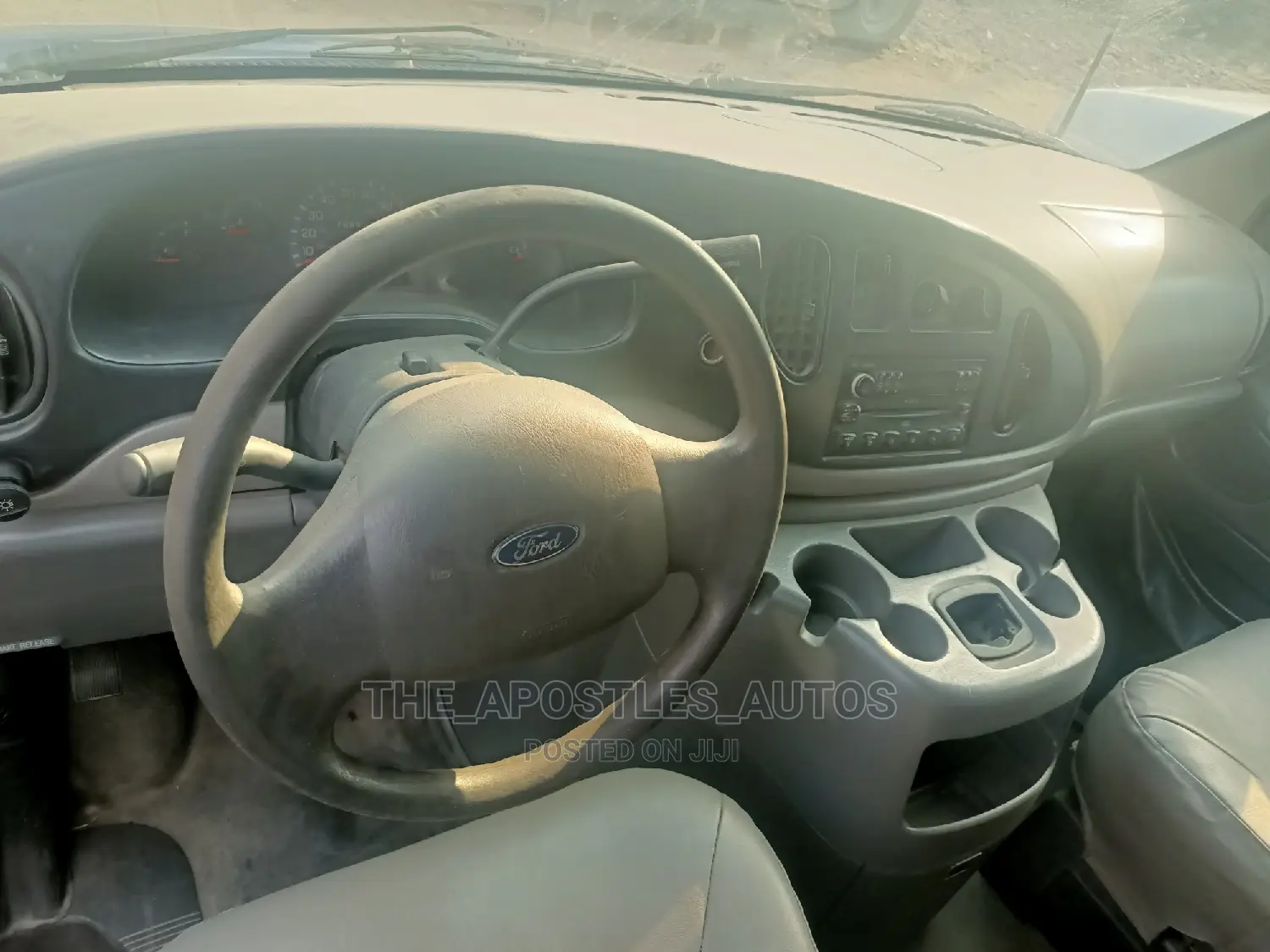 Ford E250 2006 Blue