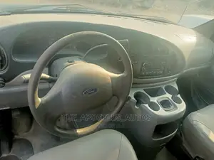 Ford E250 2006 Blue
