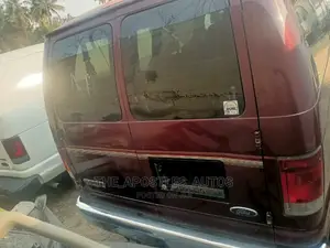 Ford E250 2005 Brown