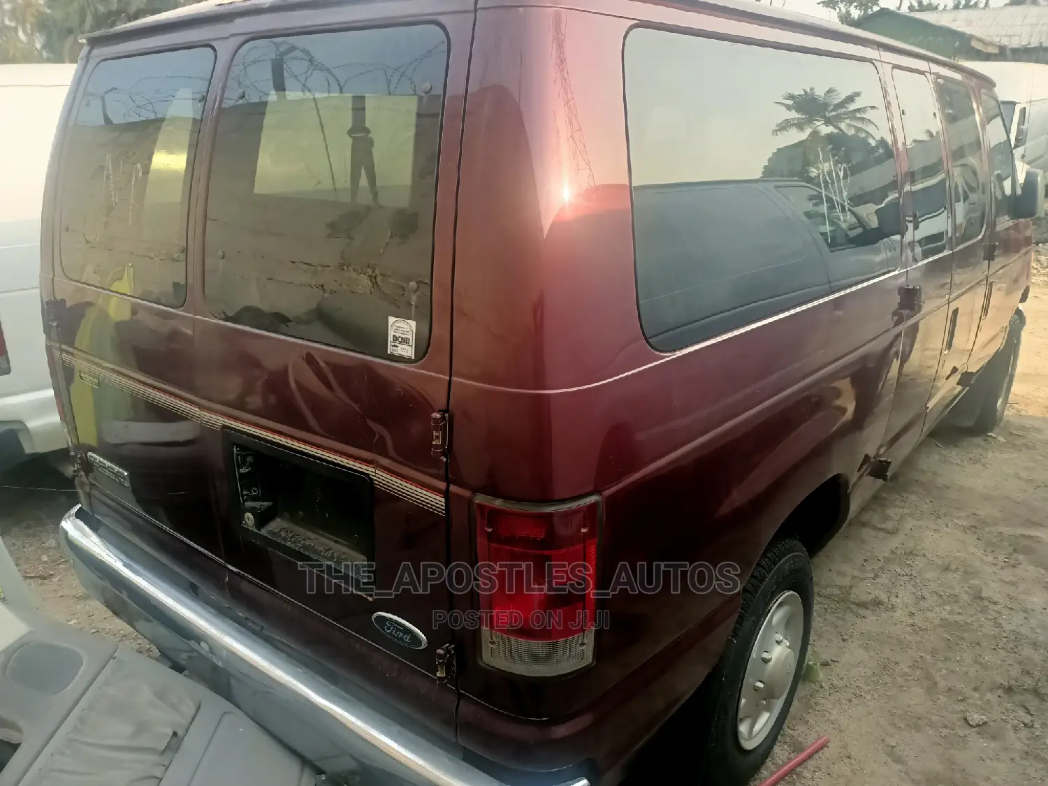 Ford E250 2005 Brown