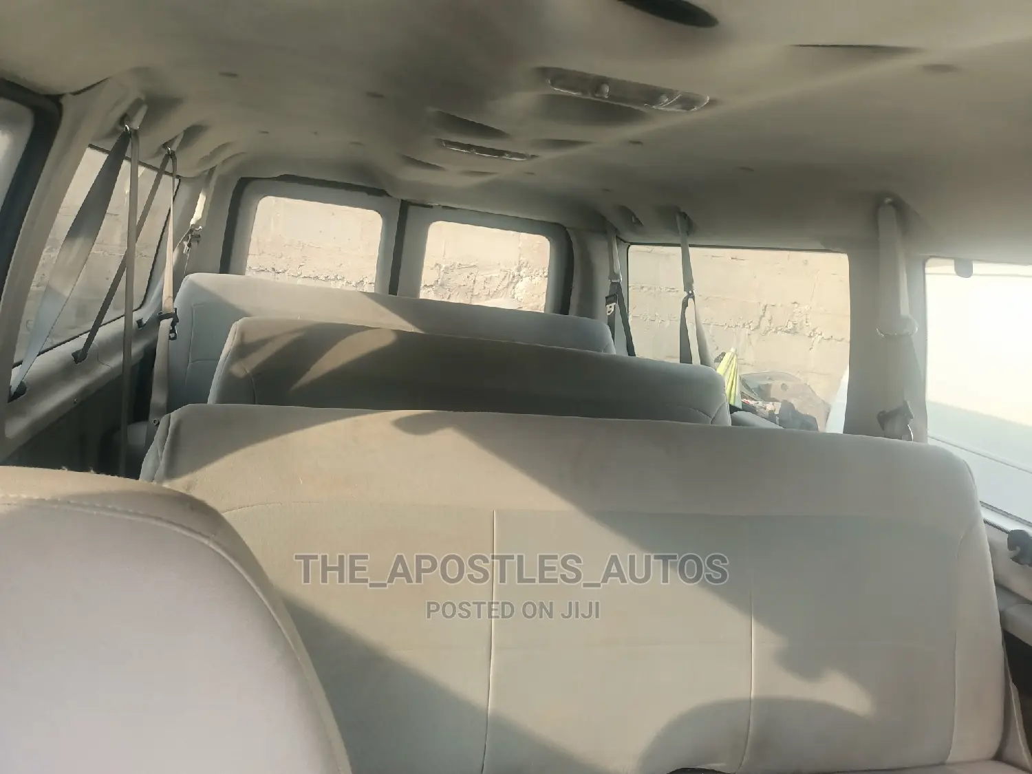 Ford E250 2005 Brown