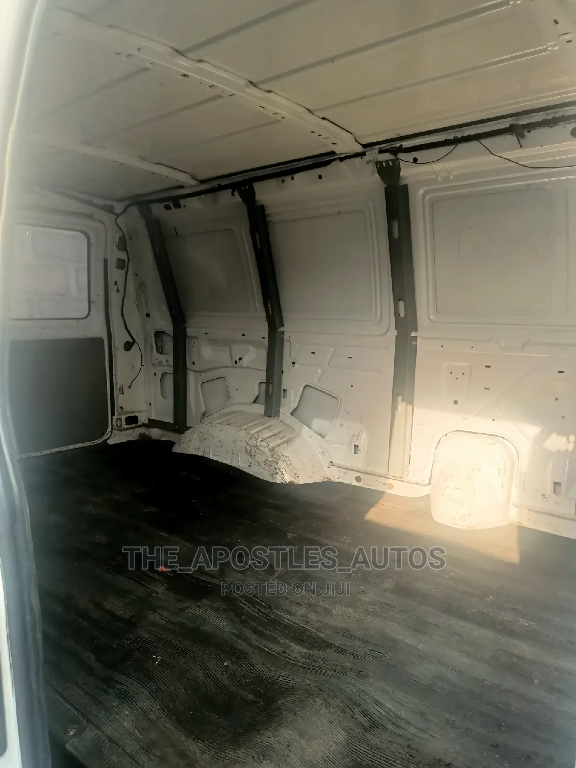 Ford E250 2011 White