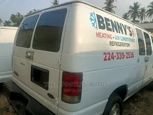 Ford E250 2011 White