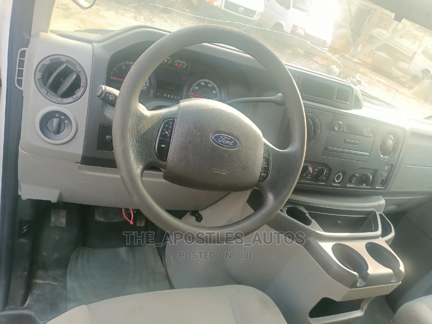 Ford E250 2013 White