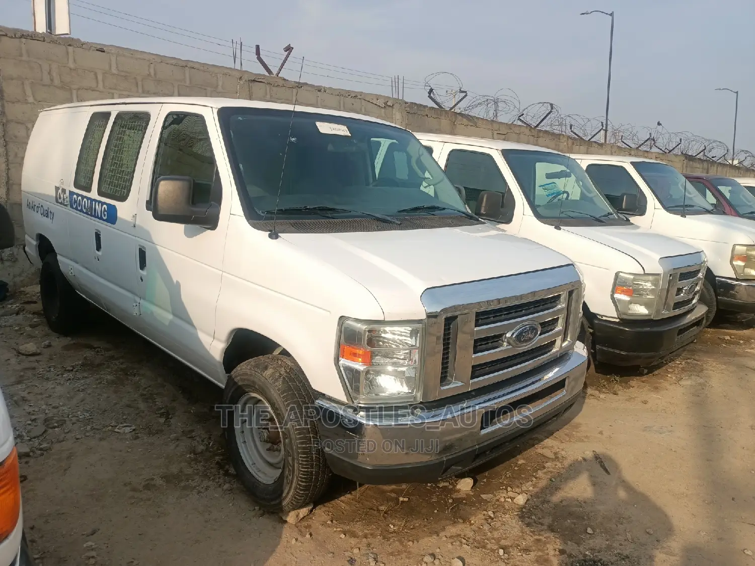 Ford E250 2013 White
