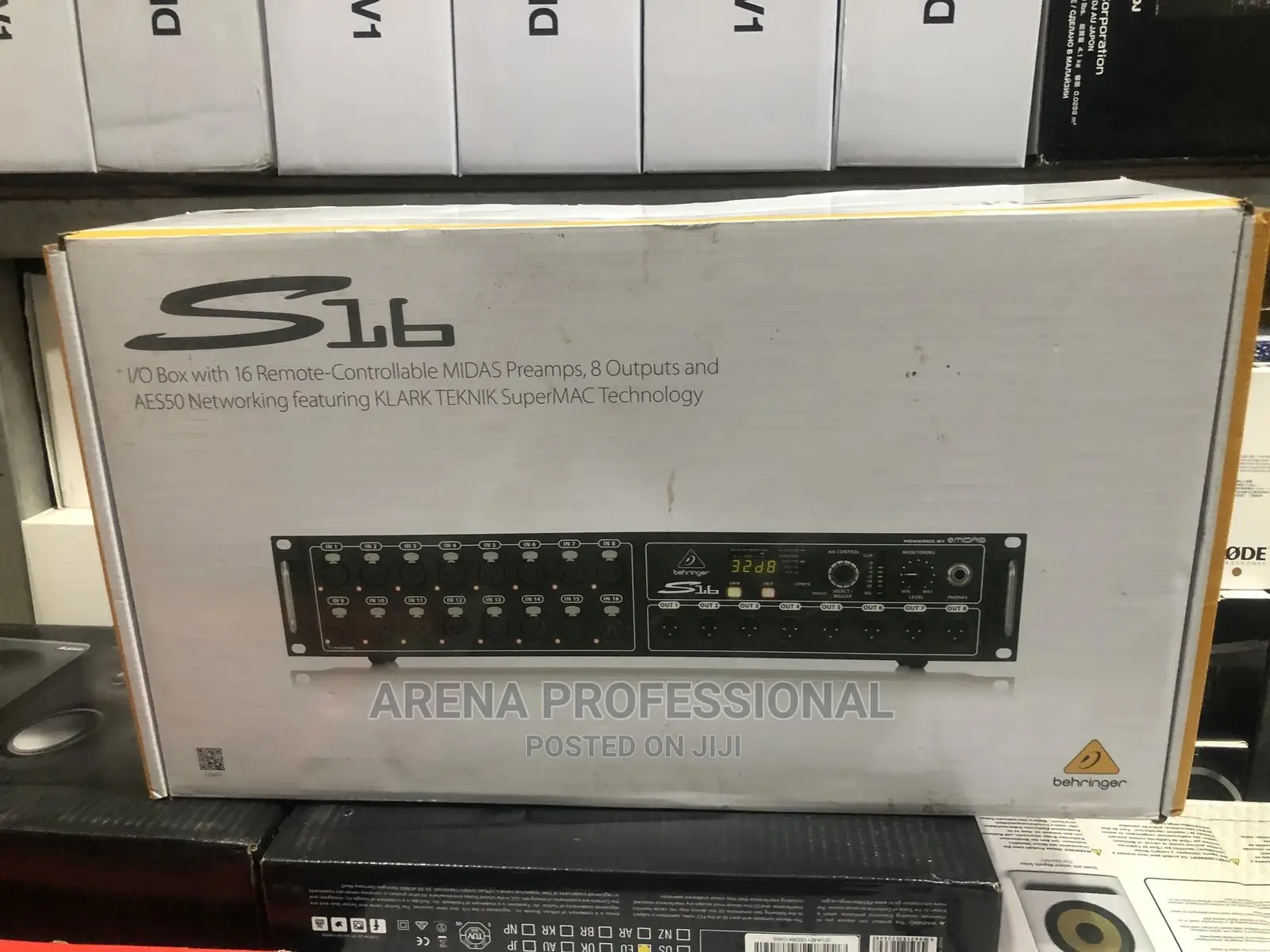Behringer S16 Stage Box