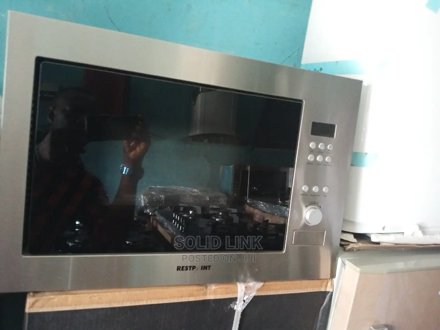 Restpoint Inbuilt Oven