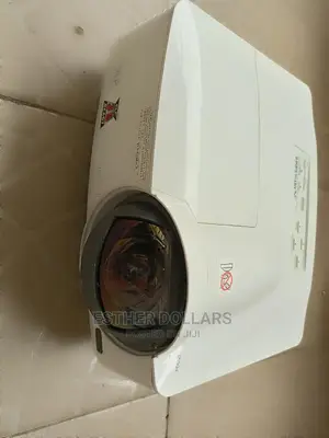 Daylight Projector for Training