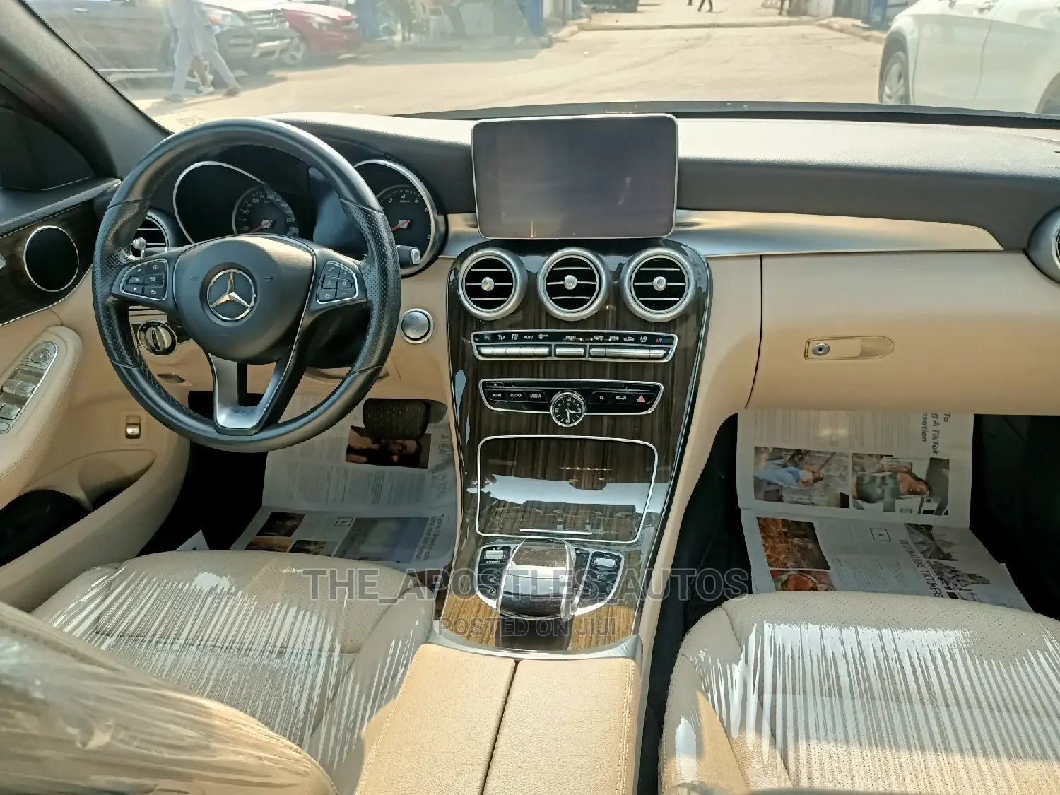 Mercedes-Benz C300 2017 Blue