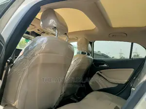 Mercedes-Benz GLA 250 2016 White