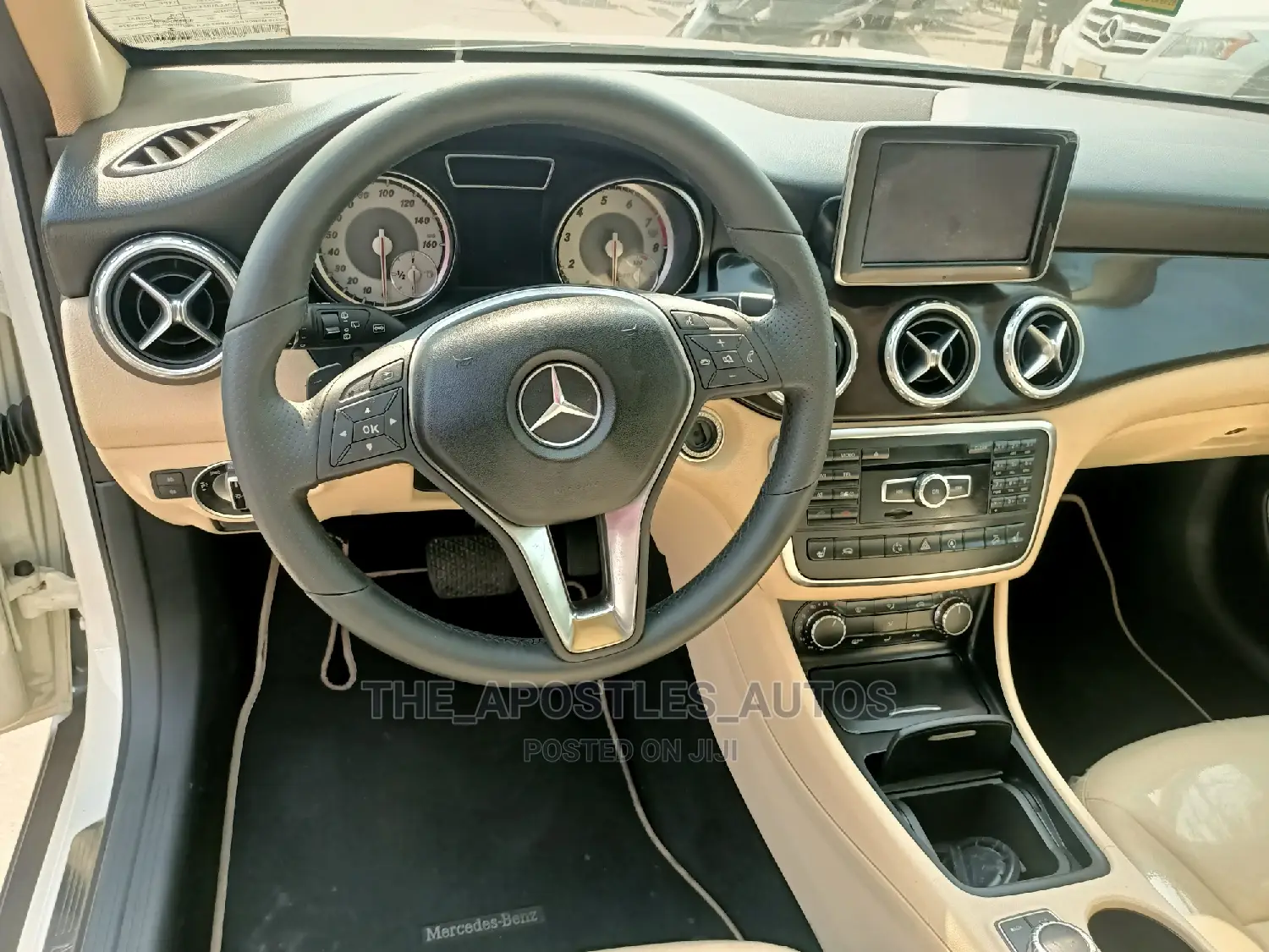 Mercedes-Benz GLA 250 2016 White