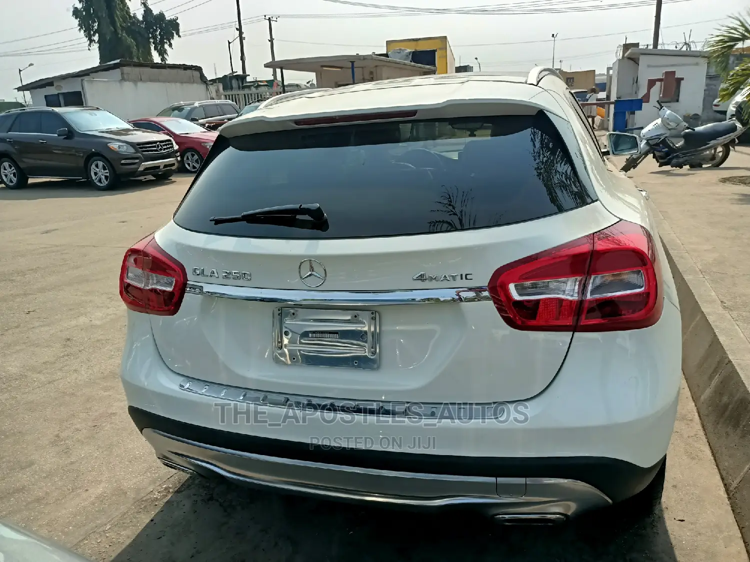 Mercedes-Benz GLA 250 2016 White