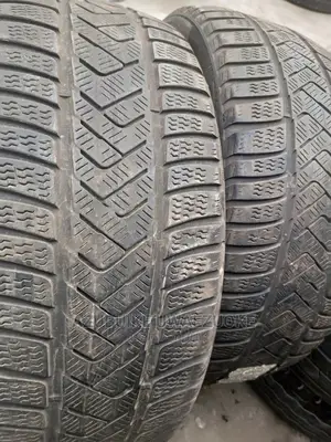 245/45/19 Tyre