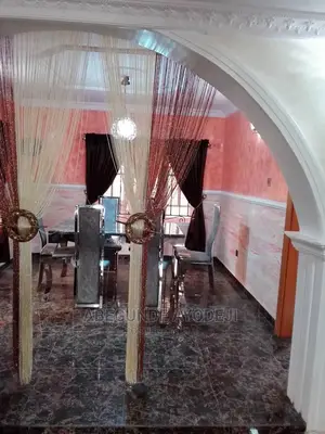 Stucco/Marble Painting
