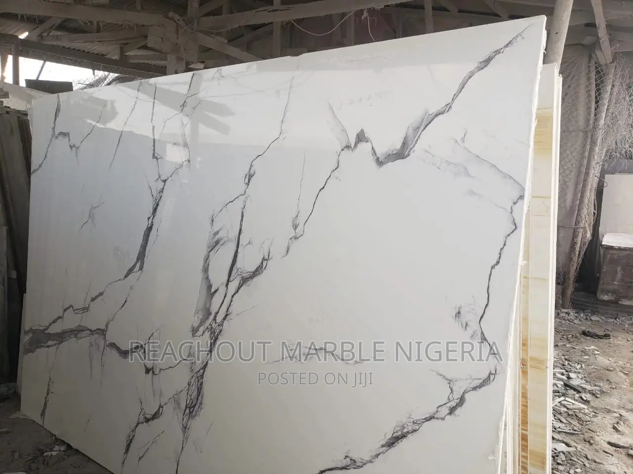 Italian White Carara Quartz Slab