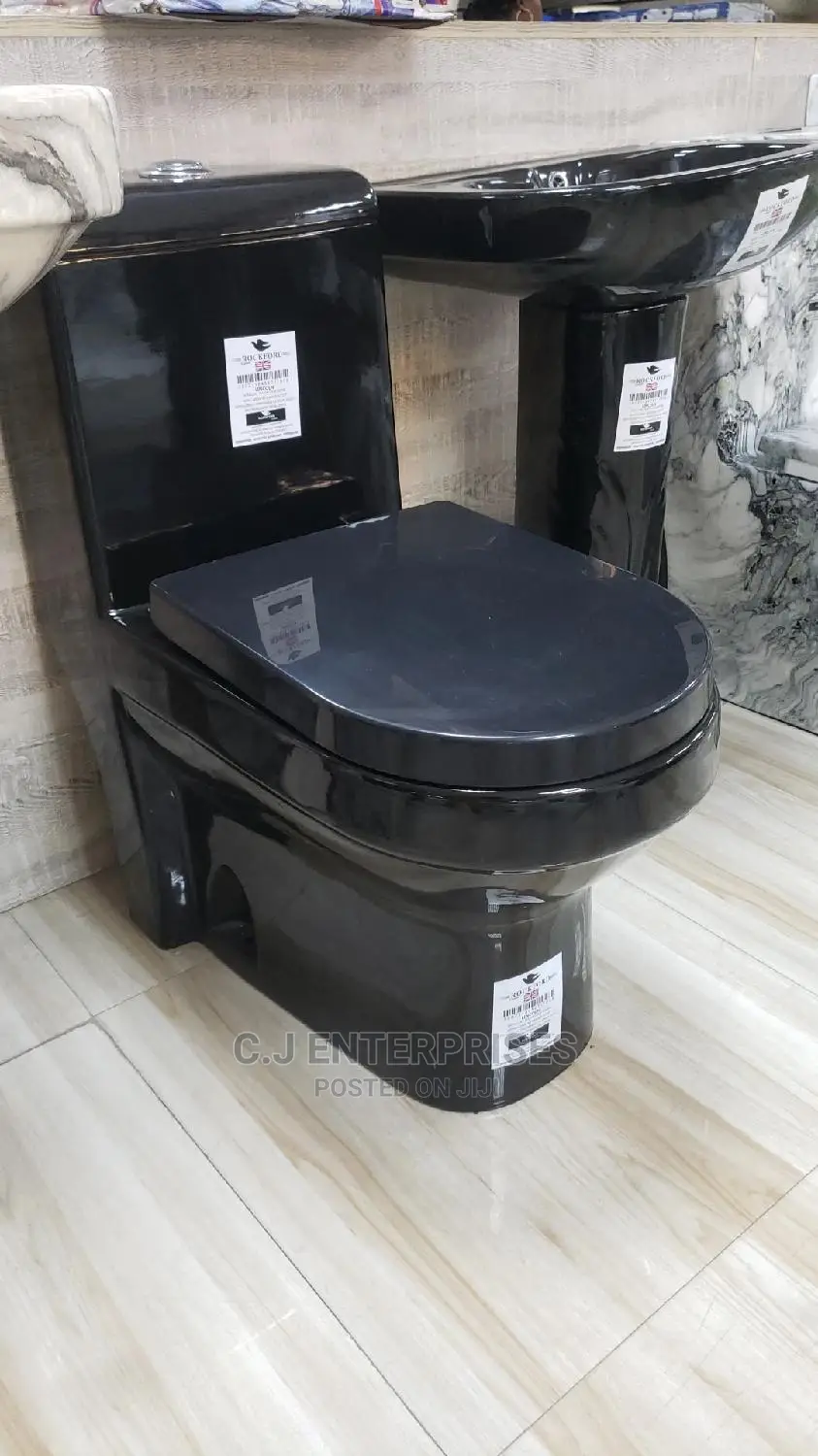Executive Black Color Water Closet